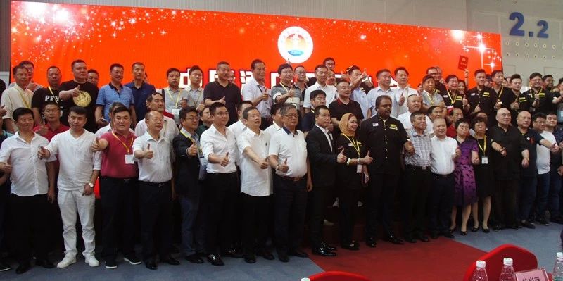 董事長唐樹松參加中國酒店用品協會2019會員年會 董事長唐樹松參加中國酒店用品協會2019會員年會