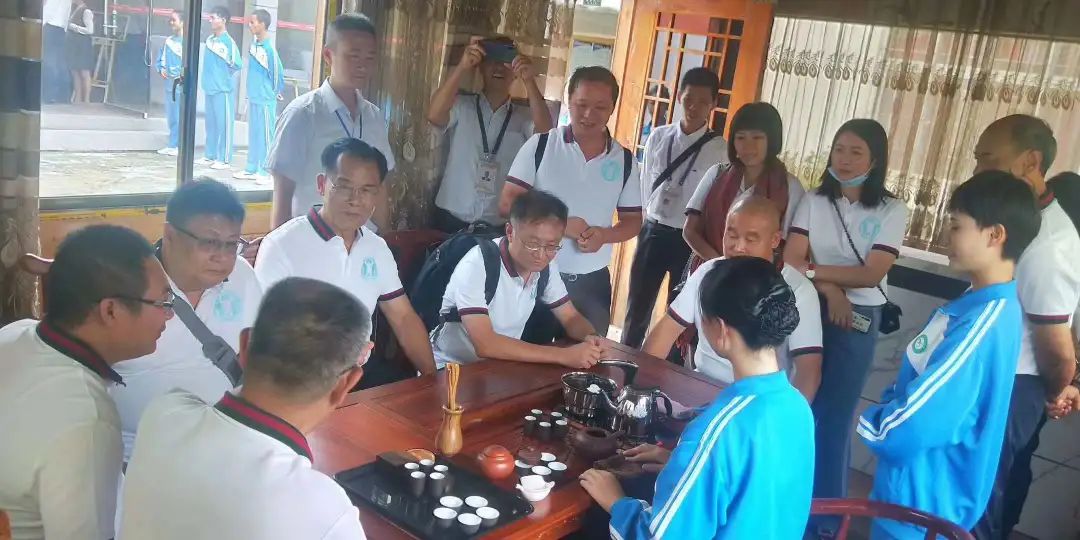 愛心助學，溫情傳遞&mdash;&mdash;貴州公益助學系列活動