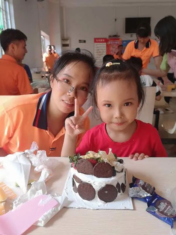 成長的喜悅,我們共同分享 成長的喜悅,我們共同分享